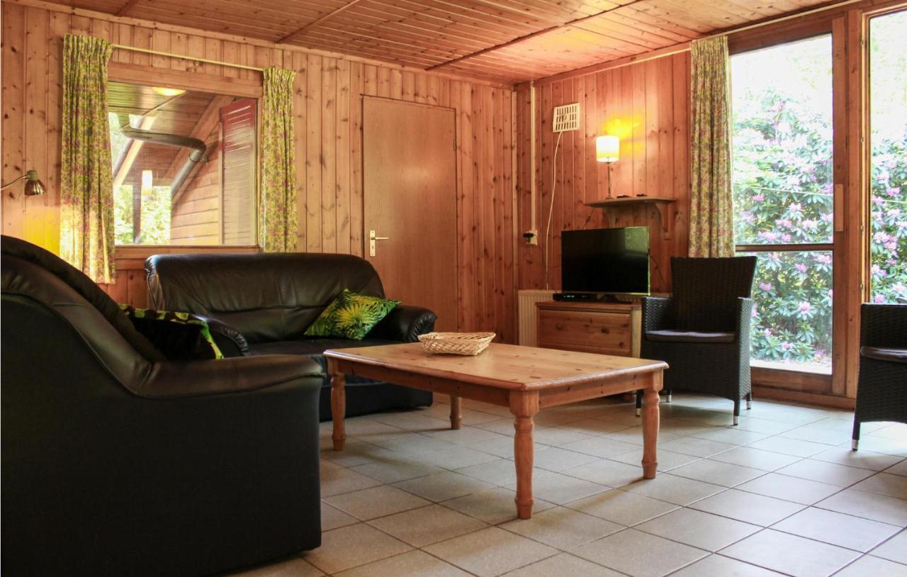 Beautiful Home In Neede With Wifi Екстер'єр фото